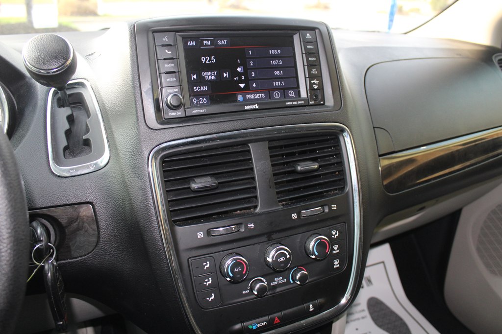 Photo 15 of this DODGE GRAND CARAVAN