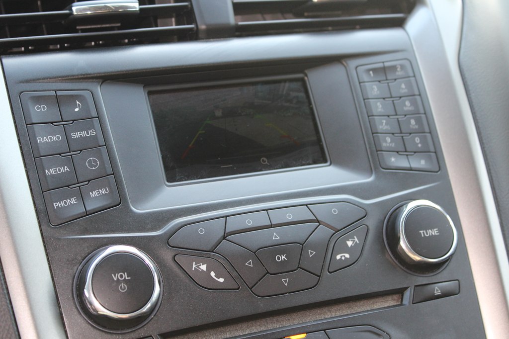 Photo 16 of this FORD FUSION