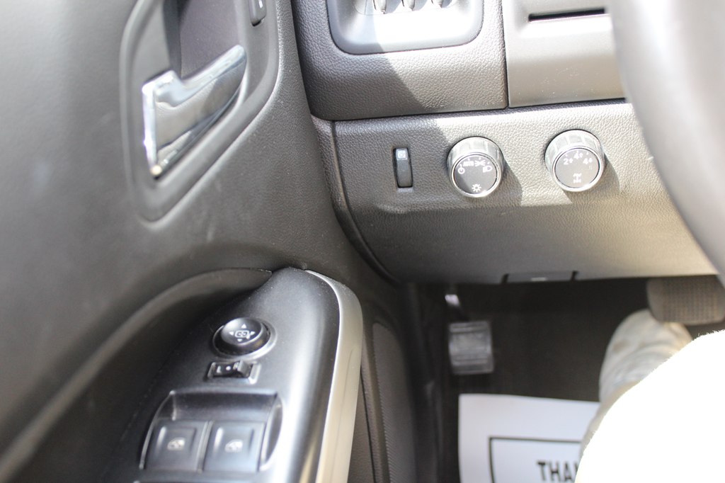 Photo 17 of this CHEVROLET COLORADO
