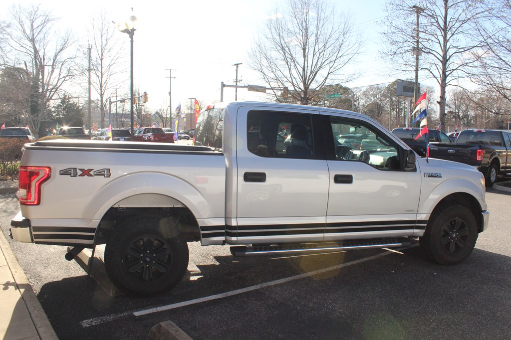Photo 6 of this FORD F-150