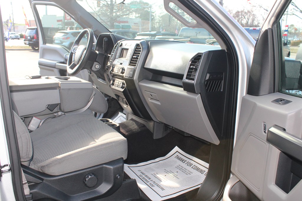 Photo 11 of this FORD F-150