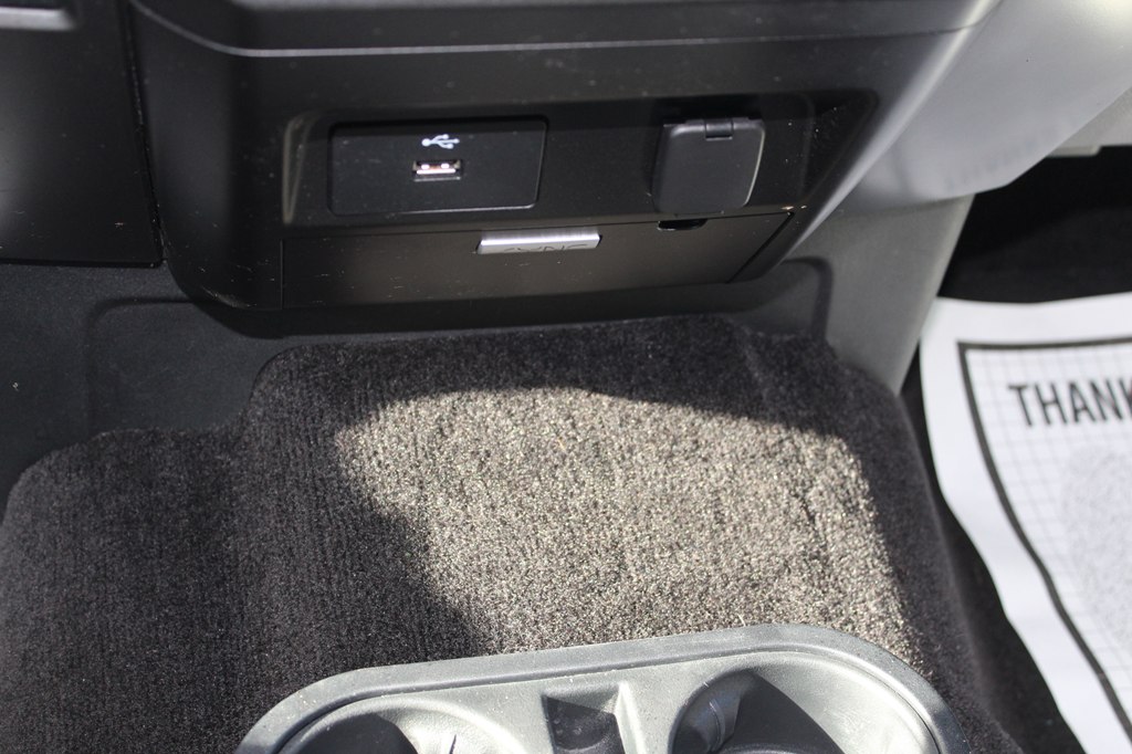 Photo 20 of this FORD F-150