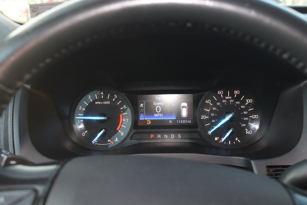 Photo 13 of this FORD EXPLORER