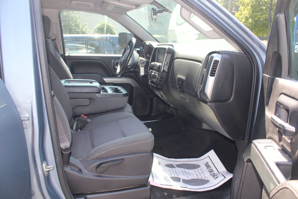 Photo 9 of this CHEVROLET SILVERADO 1500