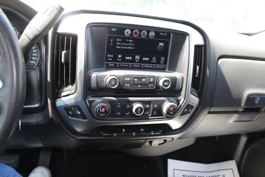 Photo 14 of this CHEVROLET SILVERADO 1500
