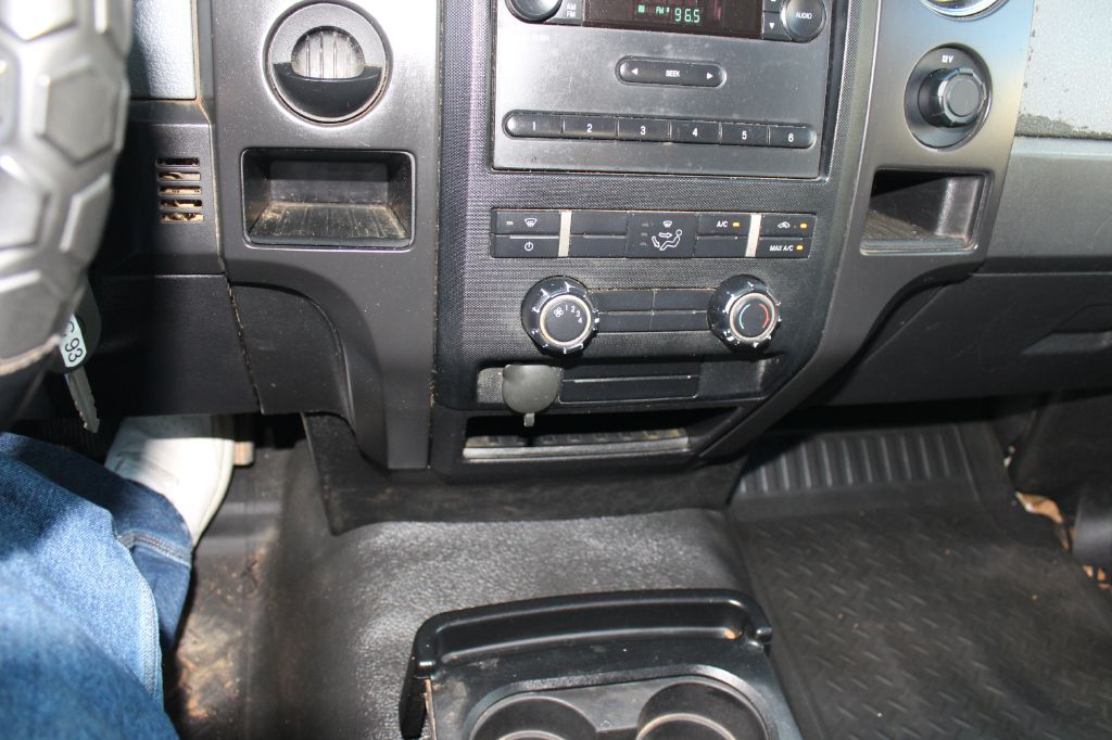 Photo 11 of this FORD F-150