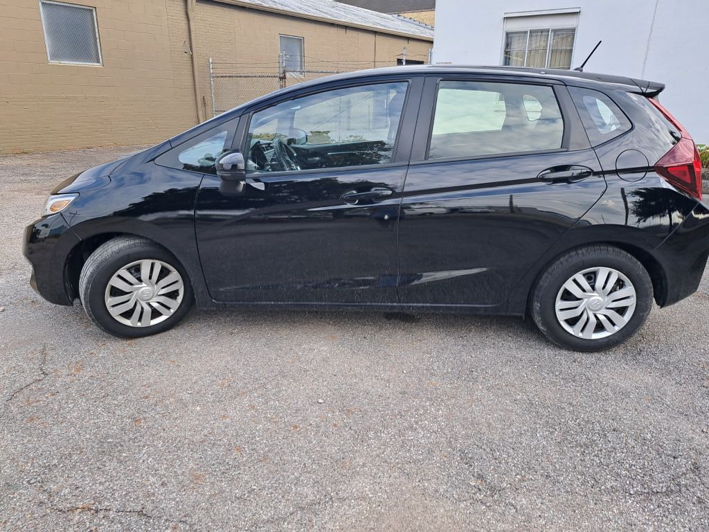 Photo 2 of this HONDA FIT