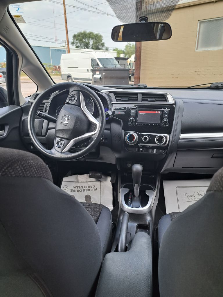 Photo 7 of this HONDA FIT