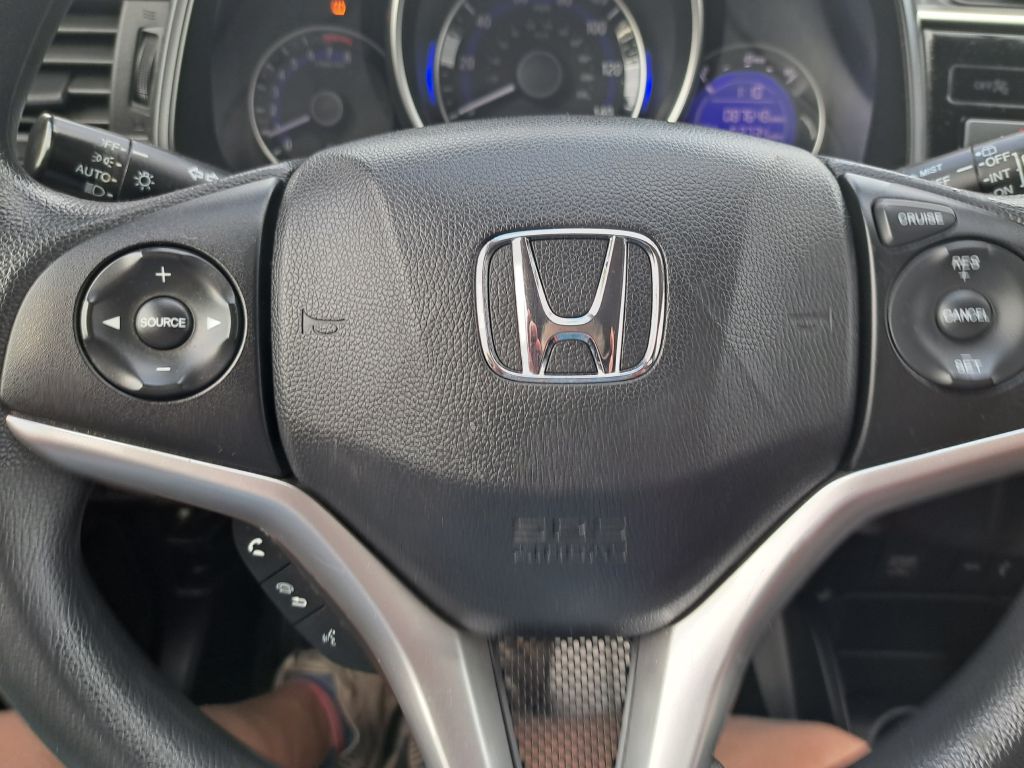 Photo 10 of this HONDA FIT
