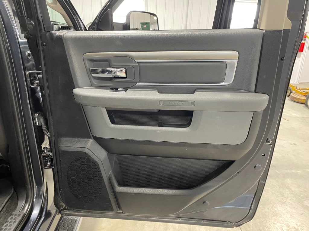 Photo 23 of this RAM 1500