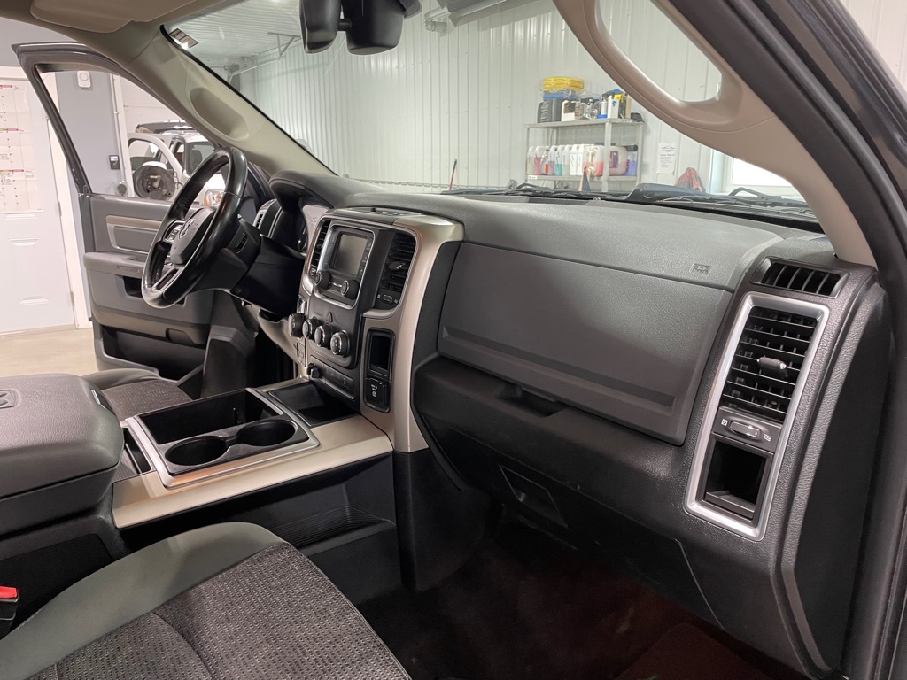 Photo 24 of this RAM 1500