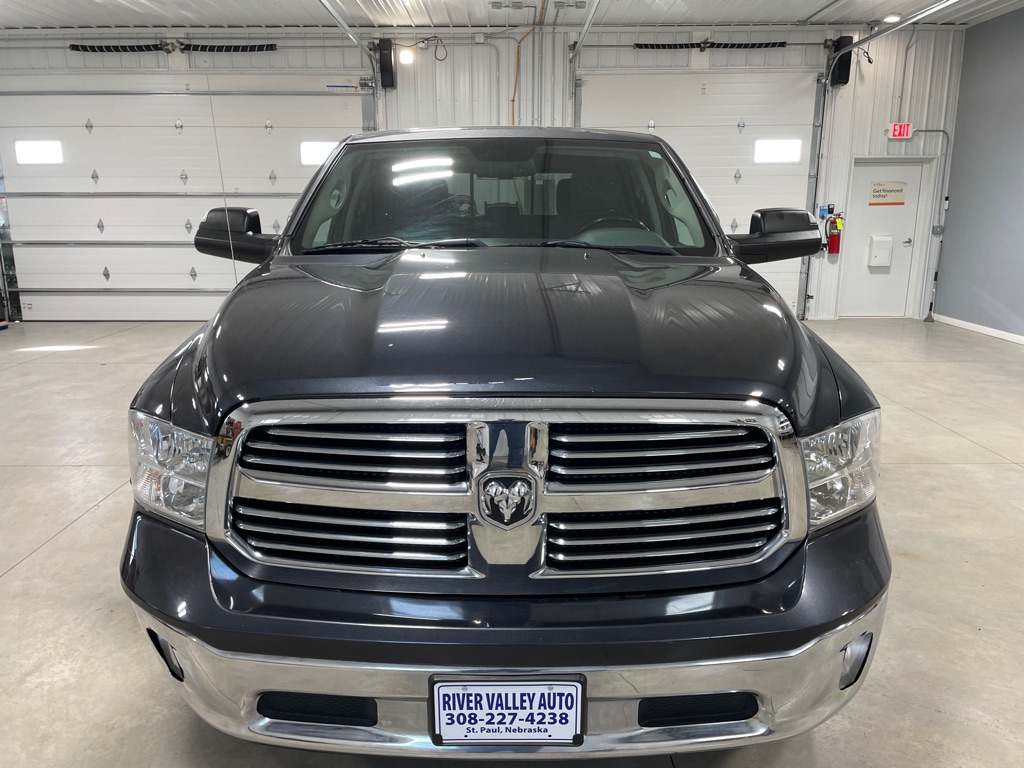 Photo 2 of this RAM 1500