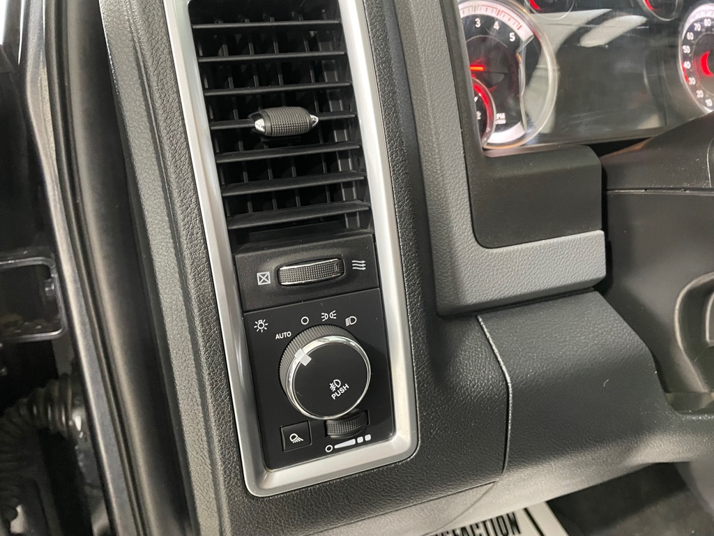 Photo 28 of this RAM 1500