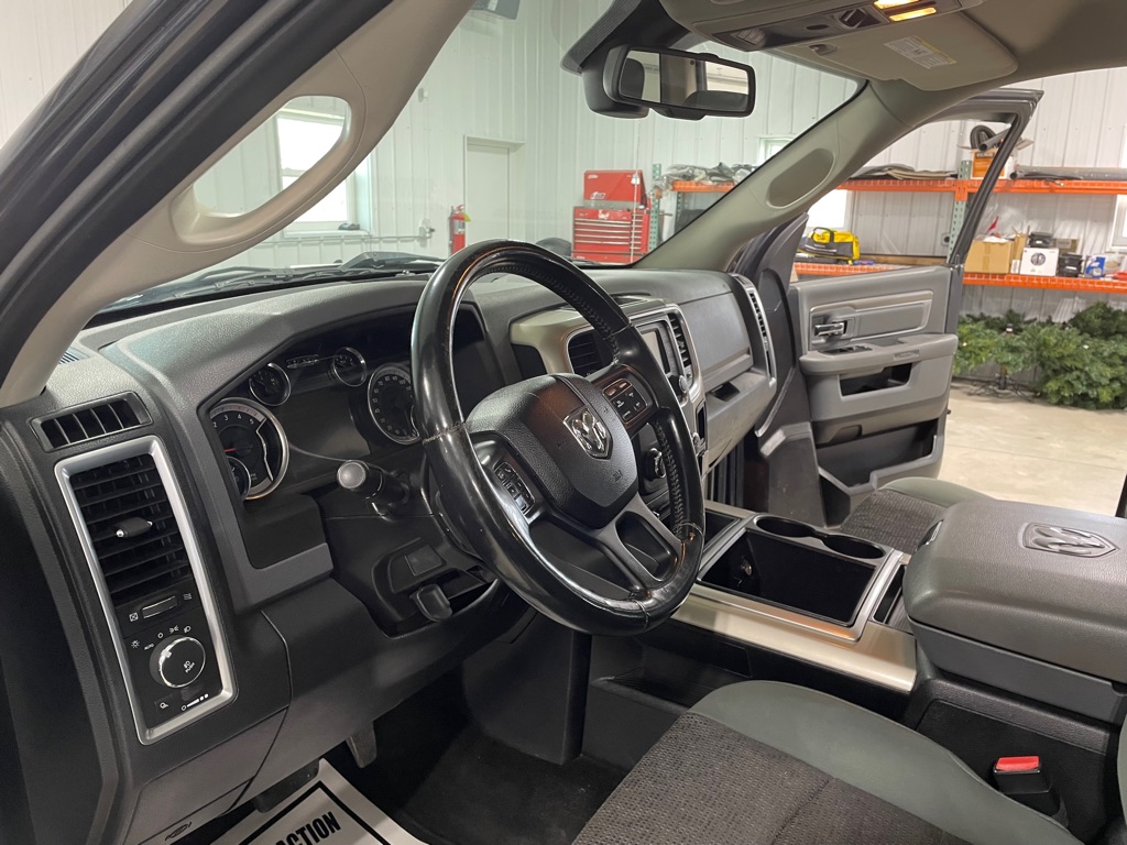 Photo 9 of this RAM 1500