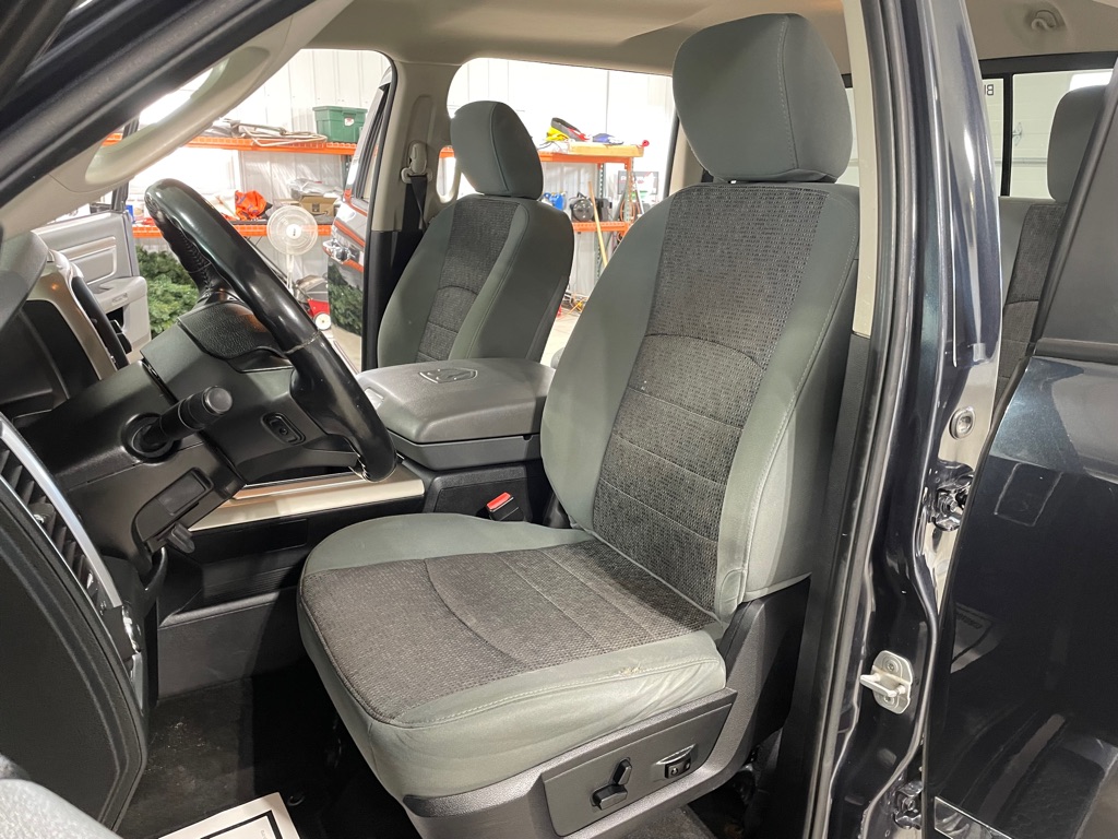 Photo 10 of this RAM 1500