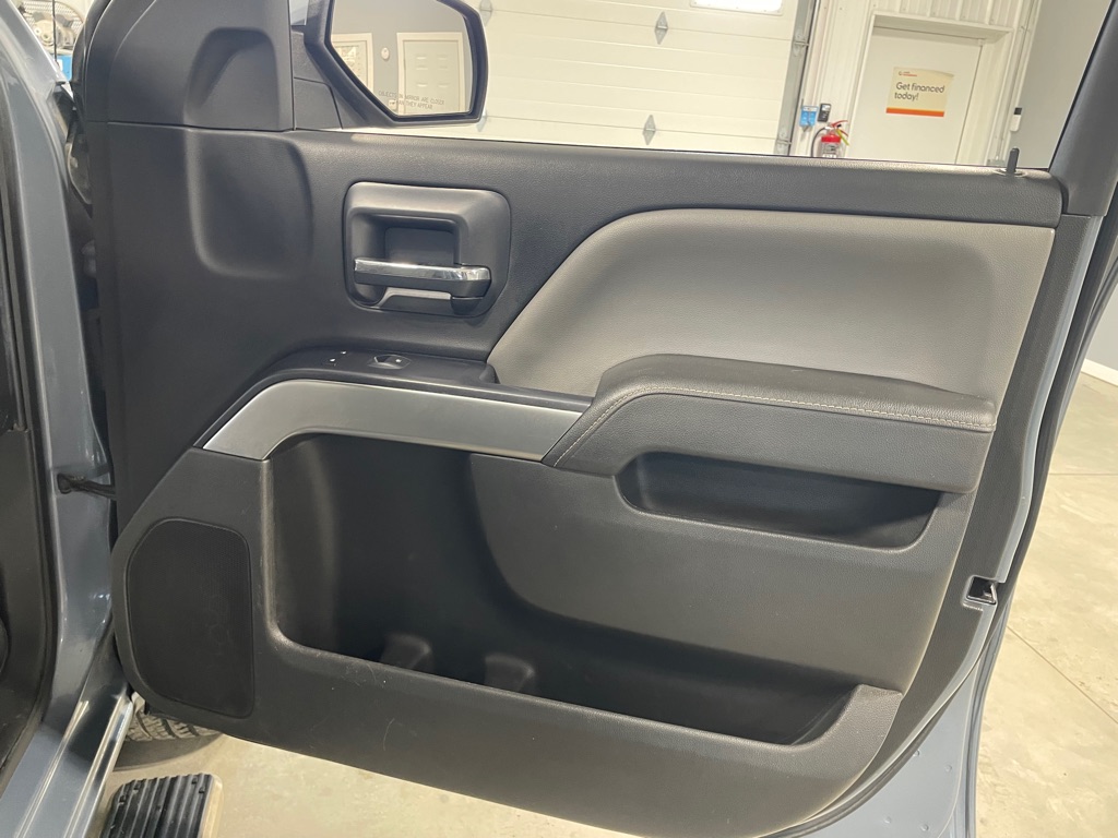 Photo 25 of this CHEVROLET SILVERADO 1500