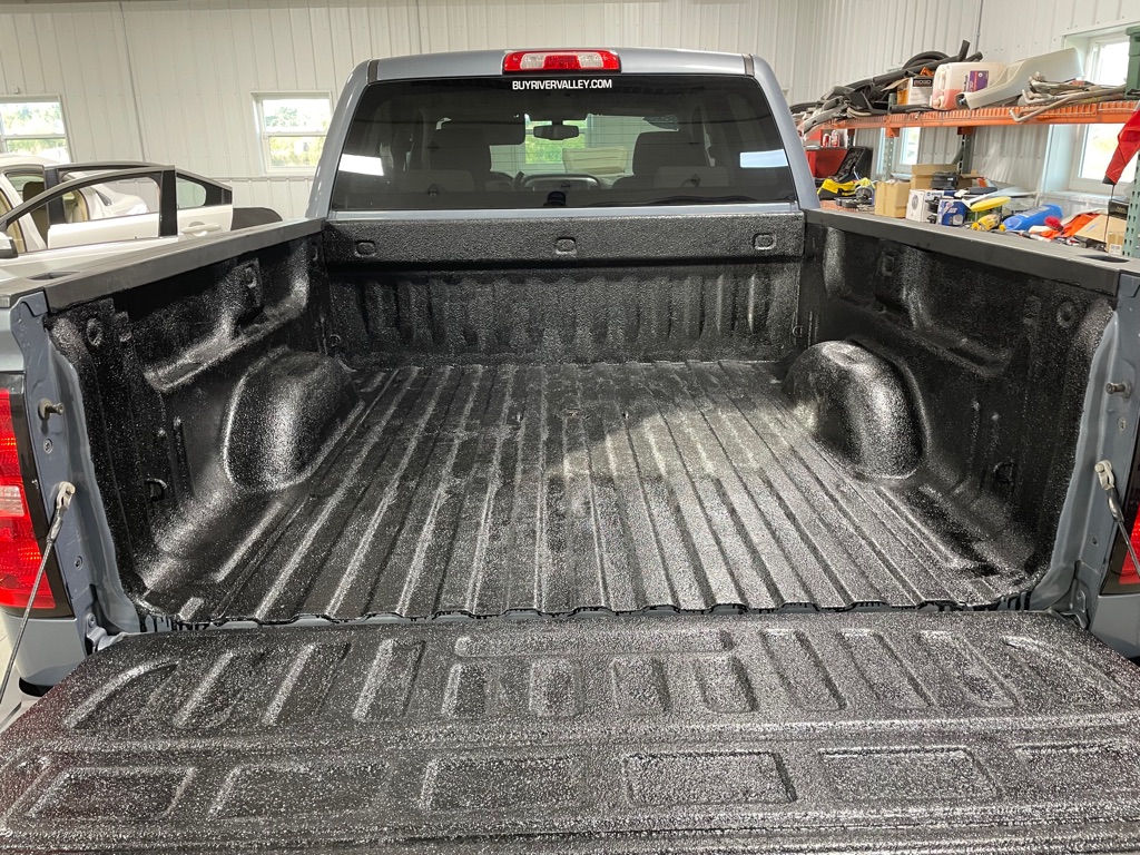 Photo 17 of this CHEVROLET SILVERADO 1500
