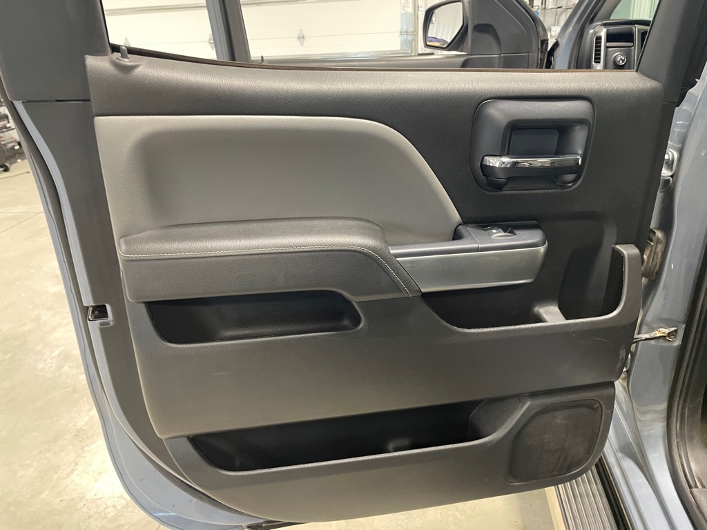 Photo 18 of this CHEVROLET SILVERADO 1500