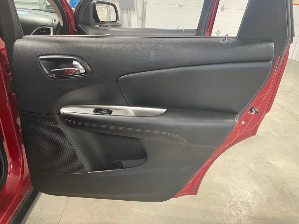 Photo 22 of this DODGE JOURNEY