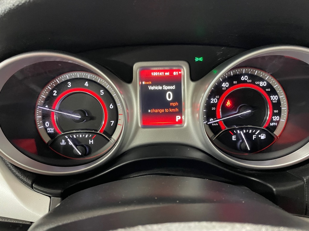 Photo 29 of this DODGE JOURNEY