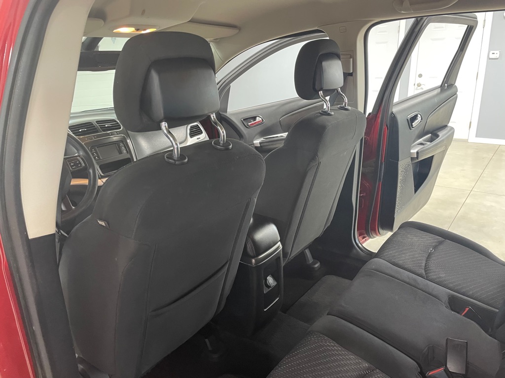 Photo 13 of this DODGE JOURNEY