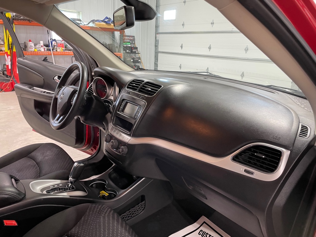 Photo 23 of this DODGE JOURNEY