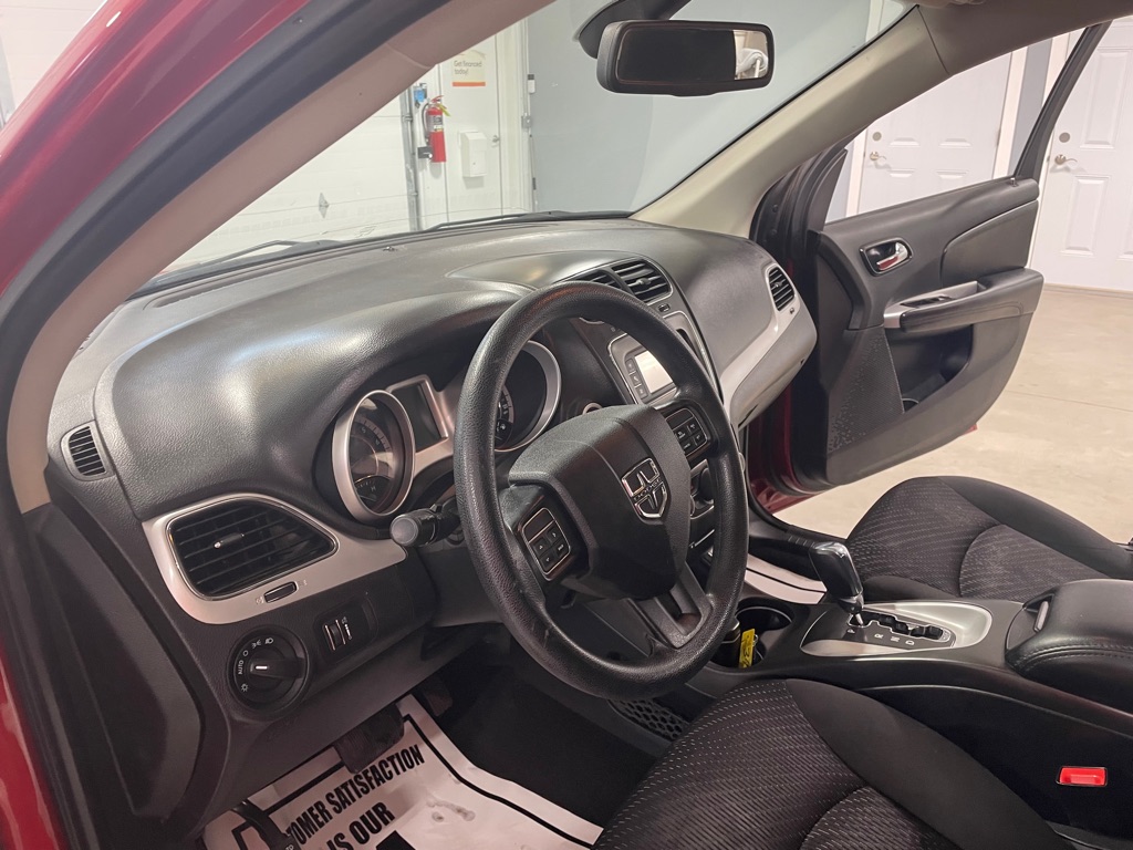 Photo 9 of this DODGE JOURNEY