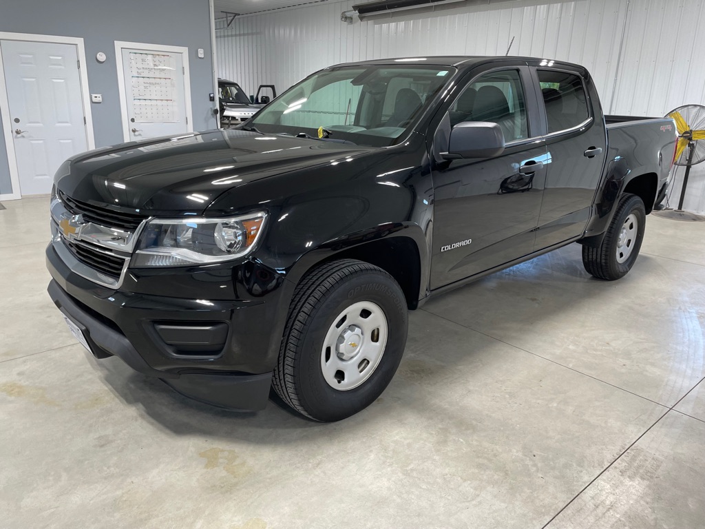 Photo 3 of this CHEVROLET COLORADO