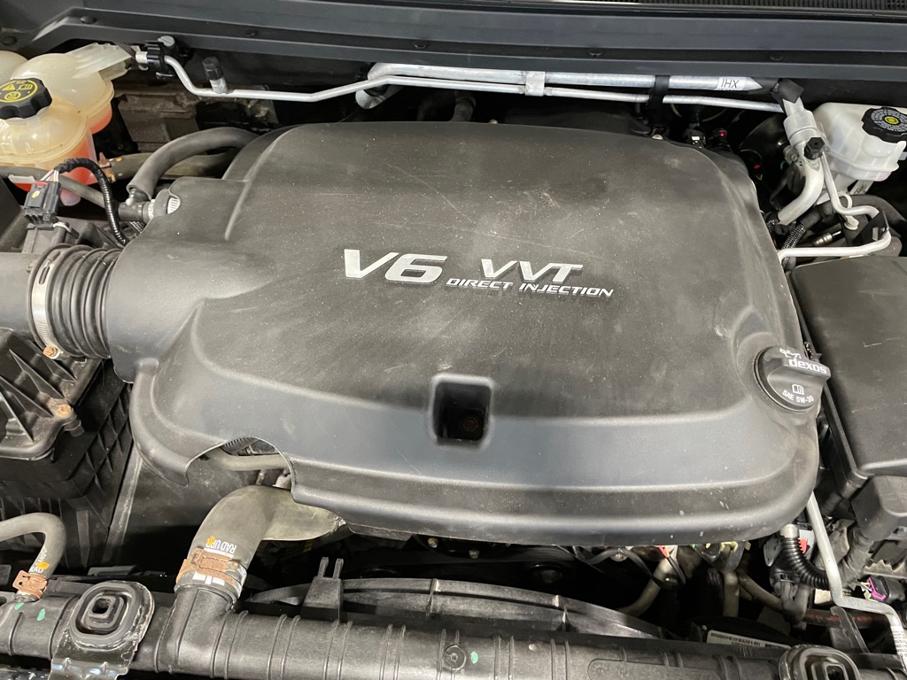 Photo 34 of this CHEVROLET COLORADO