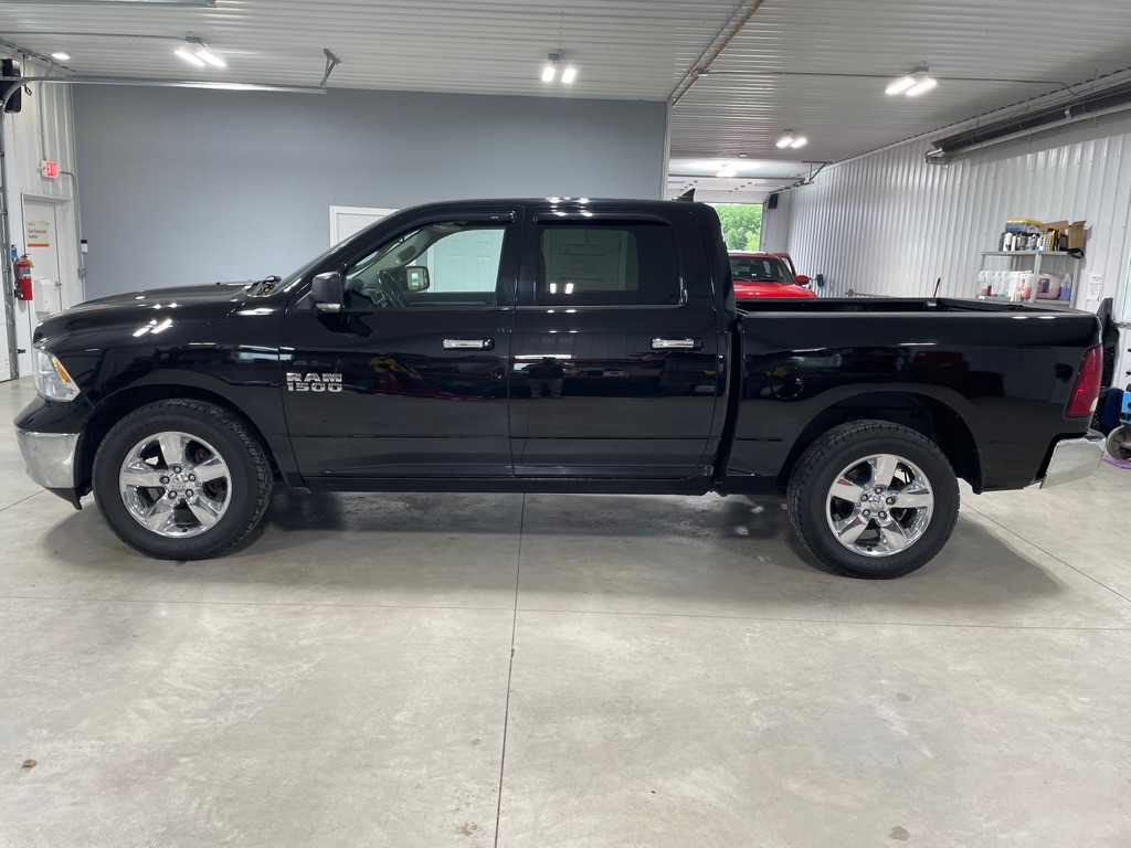 Photo 4 of this RAM 1500