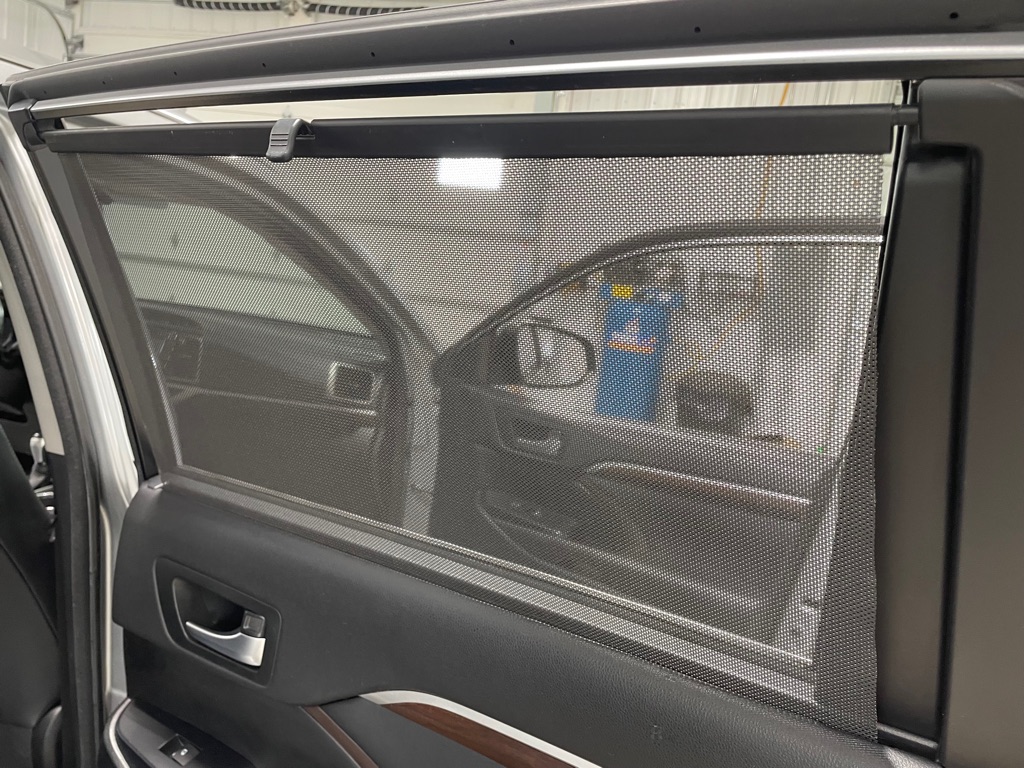 Photo 25 of this TOYOTA HIGHLANDER