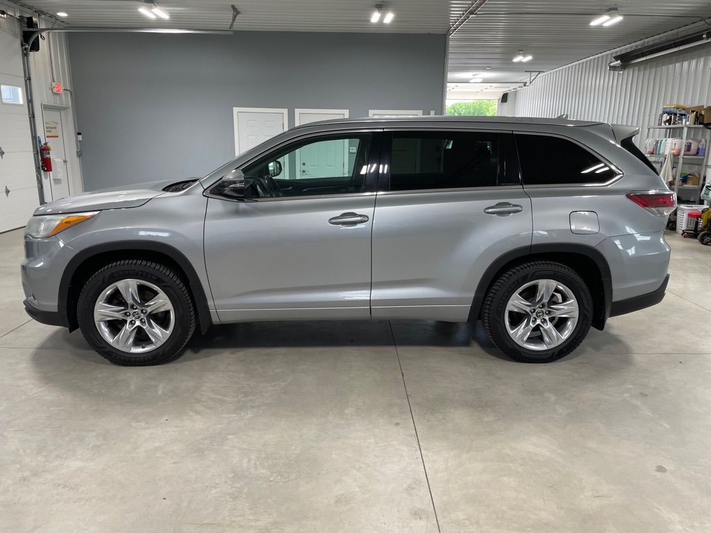 Photo 4 of this TOYOTA HIGHLANDER