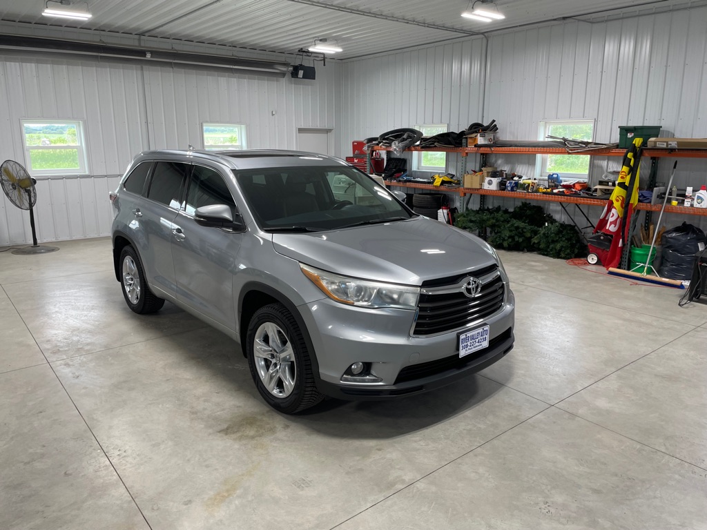 2016 TOYOTA HIGHLANDER