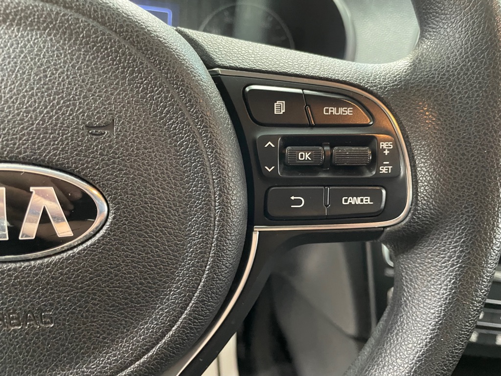Photo 27 of this KIA OPTIMA