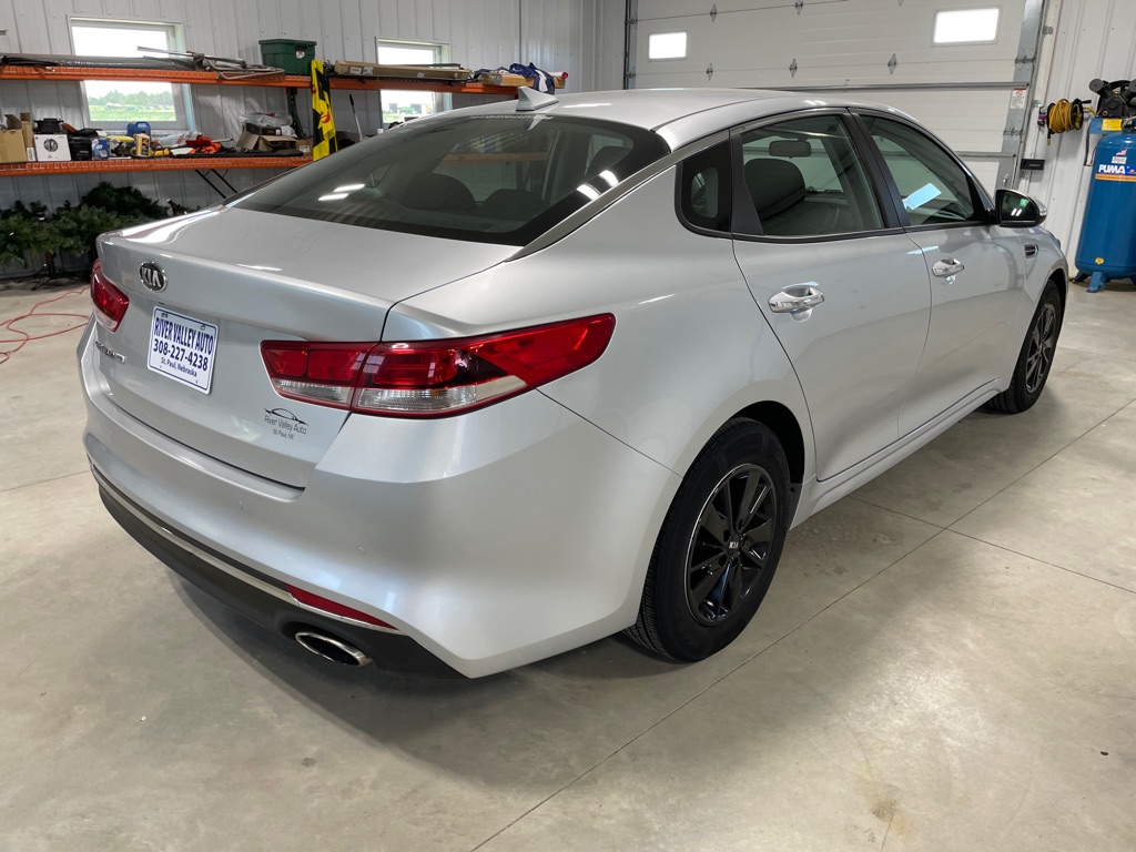 Photo 7 of this KIA OPTIMA