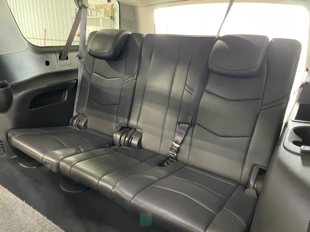 Photo 15 of this CADILLAC ESCALADE ESV