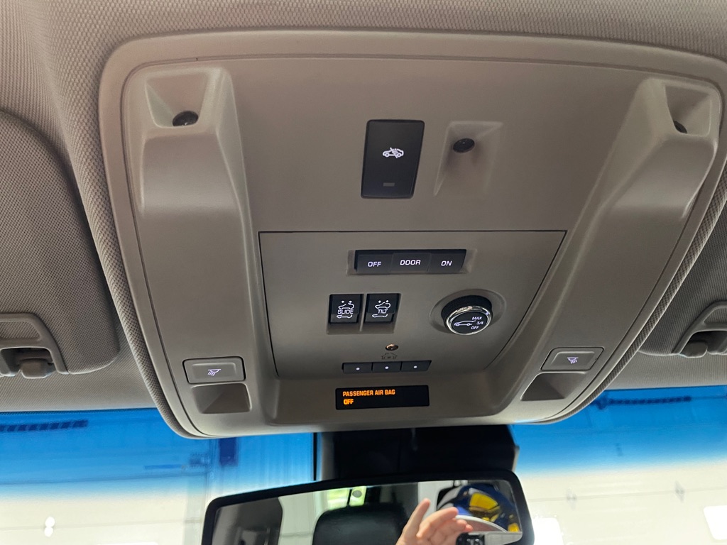 Photo 35 of this CADILLAC ESCALADE ESV