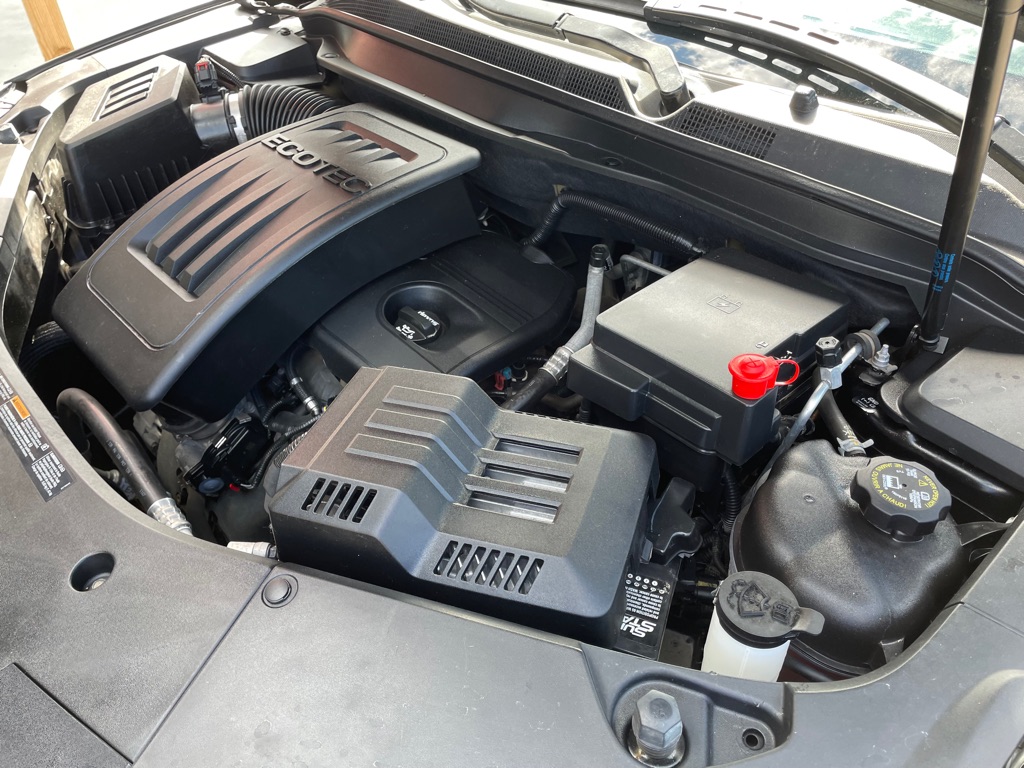 Photo 35 of this CHEVROLET EQUINOX