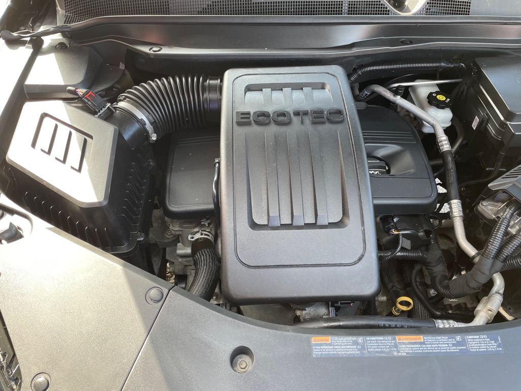 Photo 36 of this CHEVROLET EQUINOX