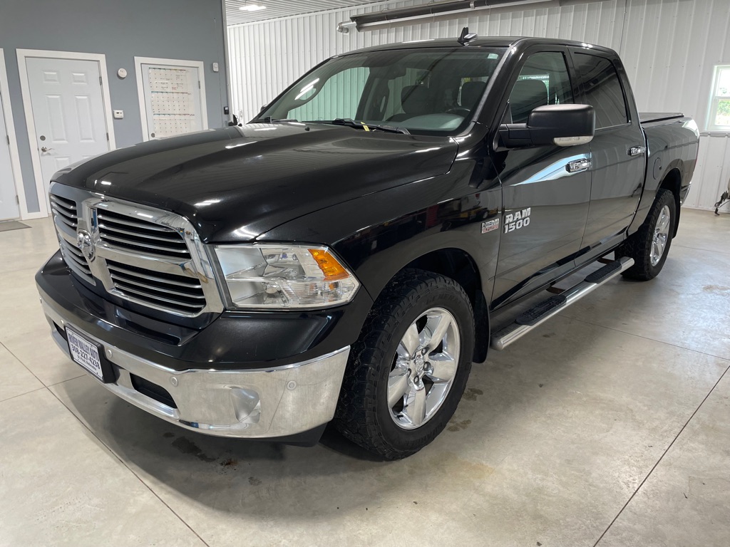 Photo 3 of this RAM 1500