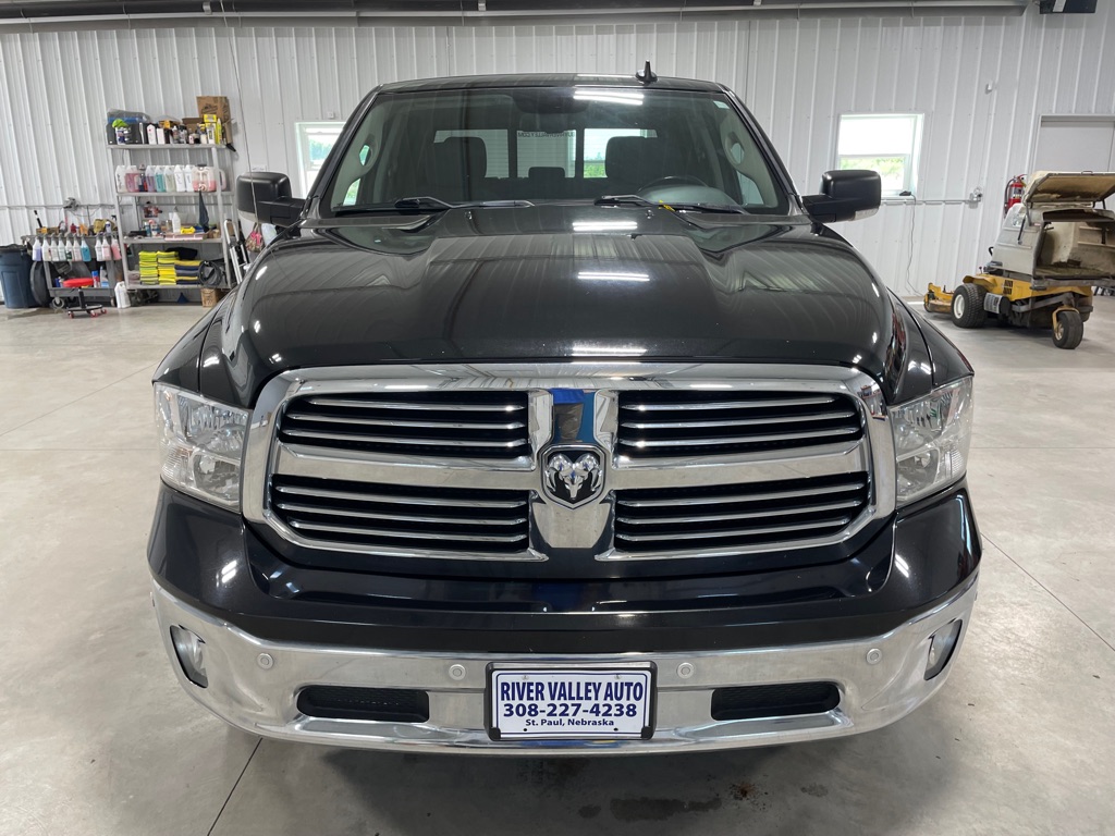 Photo 2 of this RAM 1500