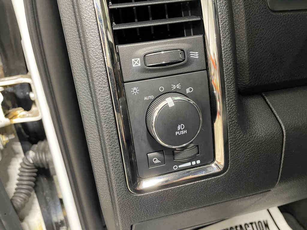 Photo 26 of this RAM 1500