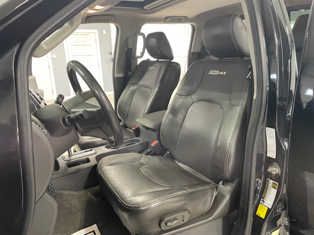 Photo 10 of this NISSAN FRONTIER