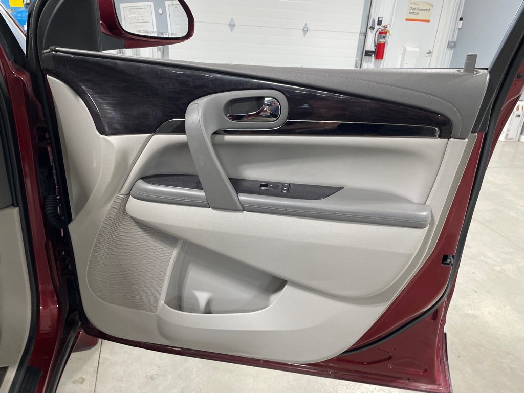 Photo 30 of this BUICK ENCLAVE
