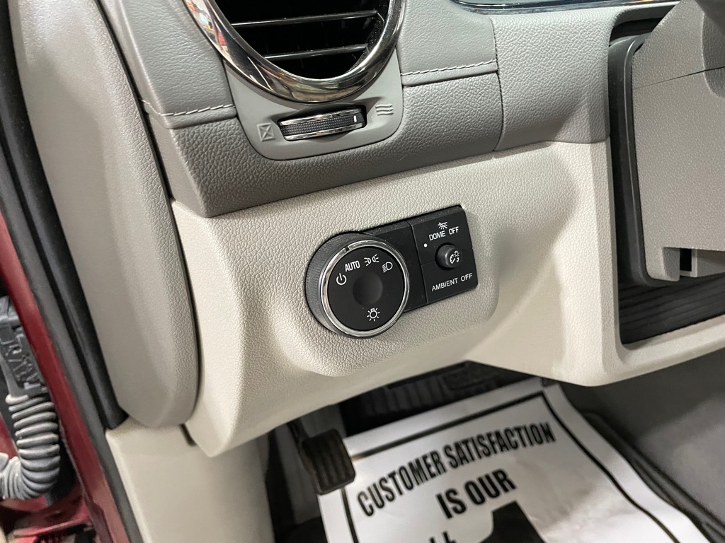 Photo 31 of this BUICK ENCLAVE