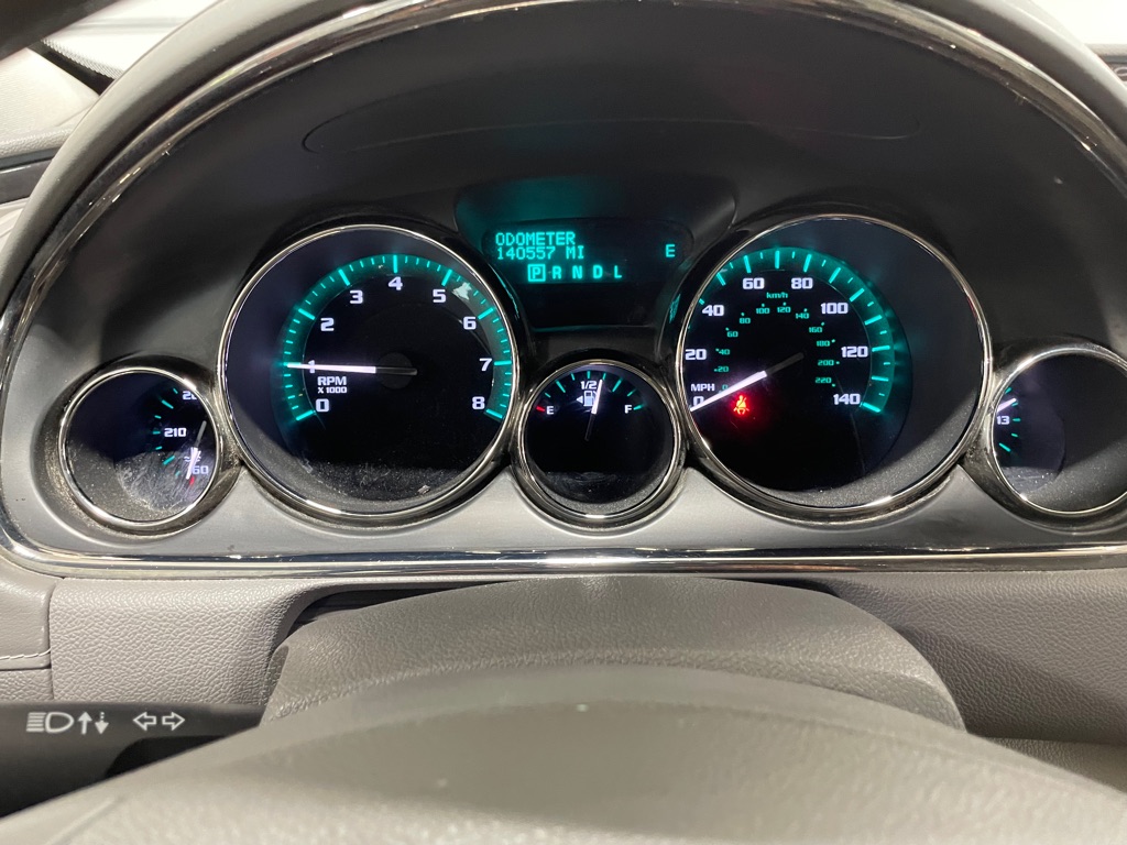 Photo 33 of this BUICK ENCLAVE