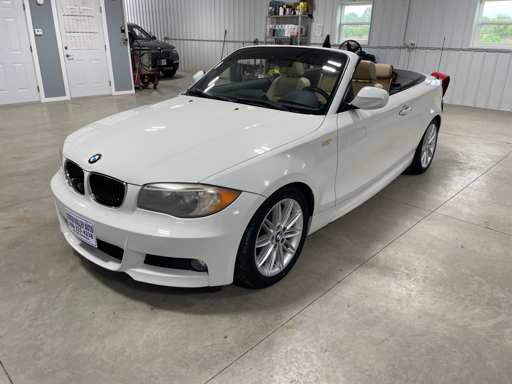 Photo 11 of this BMW 1 SERIES