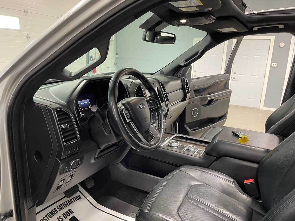 Photo 9 of this FORD EXPEDITION MAX