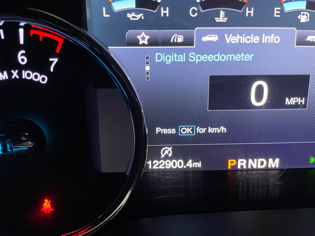 Photo 37 of this FORD EXPEDITION MAX