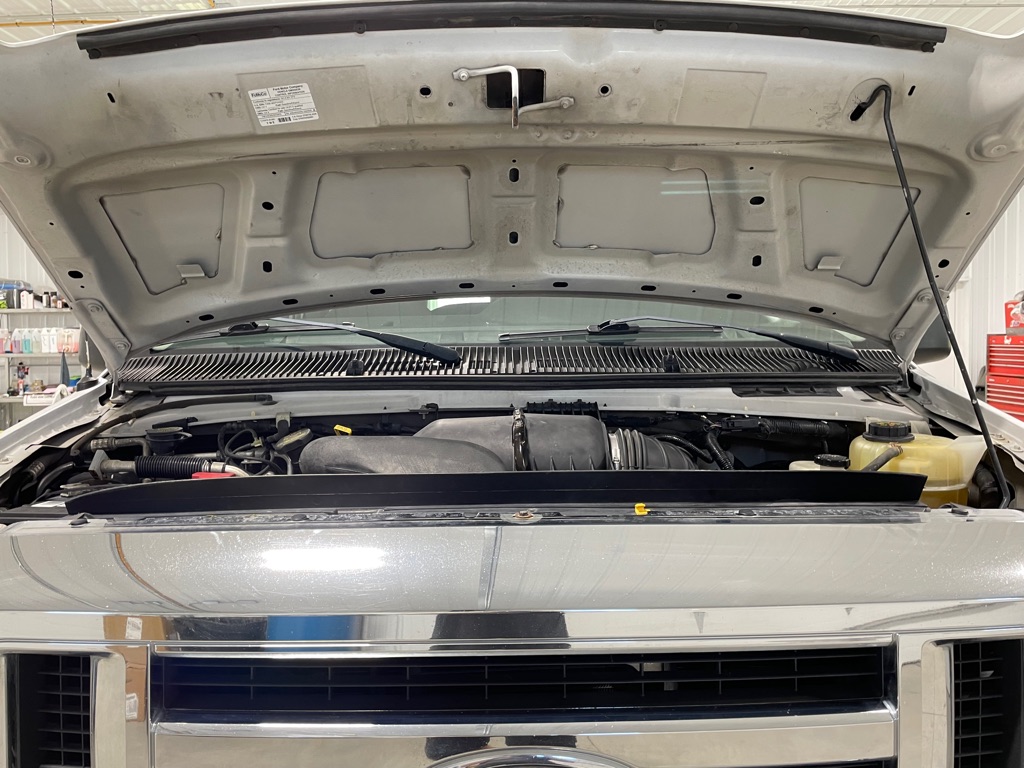 Photo 34 of this FORD E-SERIES